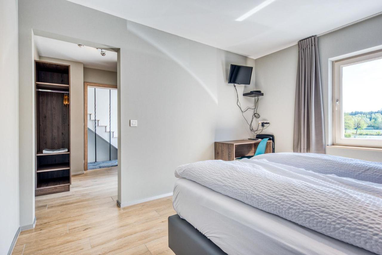Hotel L'Avenue Libramont-Chevigny Kültér fotó