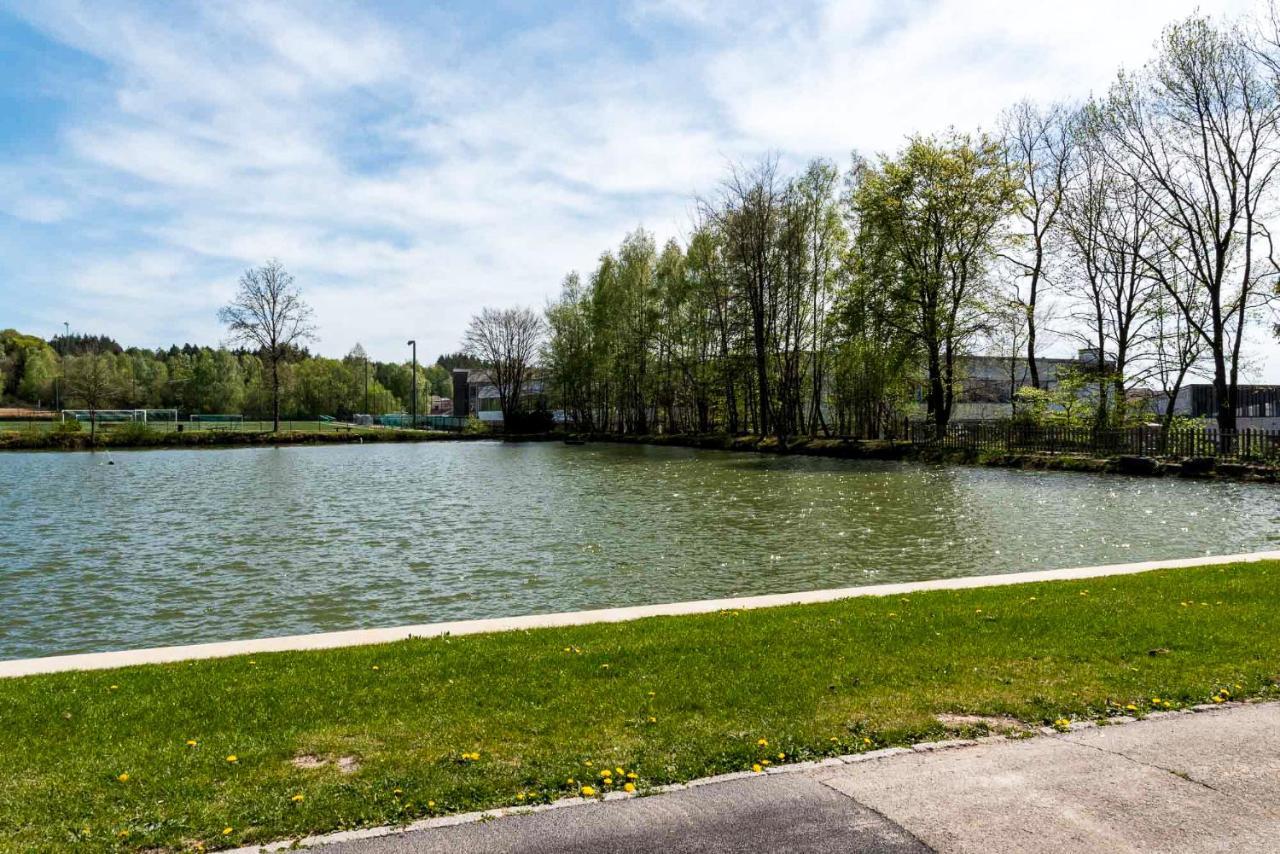 Hotel L'Avenue Libramont-Chevigny Kültér fotó